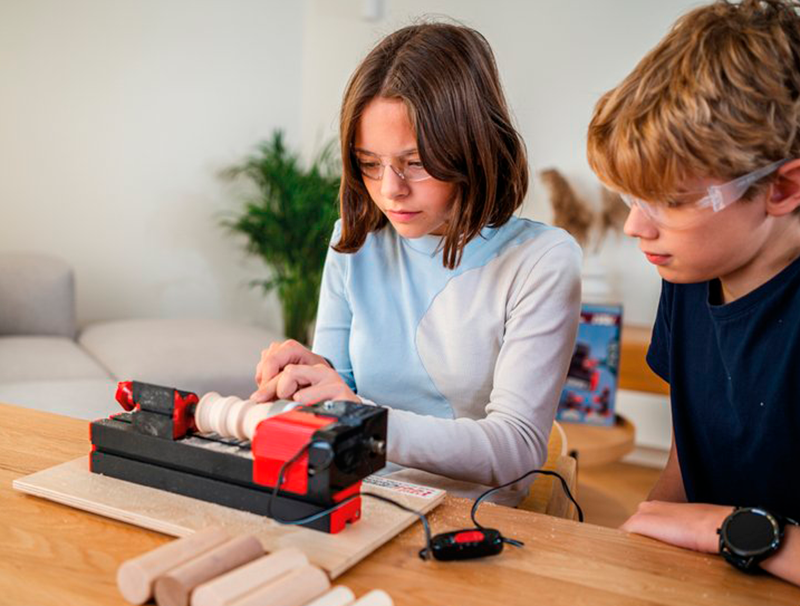 UNIMAT 1 Classic 6-i-1 til træ, plast & bløde metaller